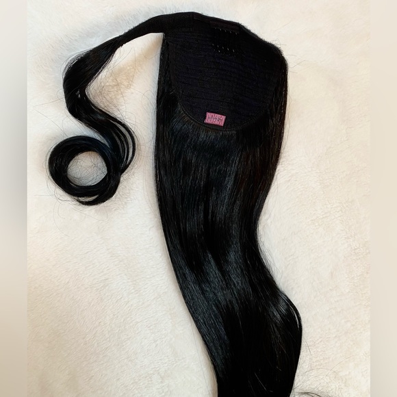 INH 26” Ponytail Hair Extensions Jet Black -2 Available! - Picture 6 of 15